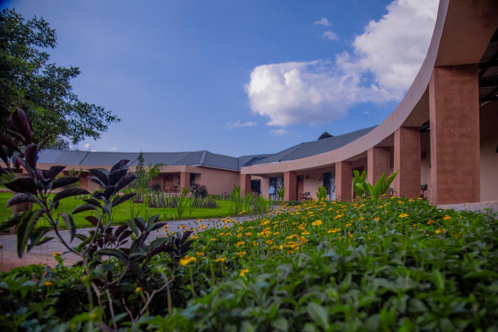 The Nkhosi Livingstone Lodge And Spa Exterior photo